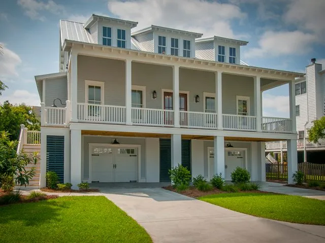 1860 Headquarters Plantation Dr.
